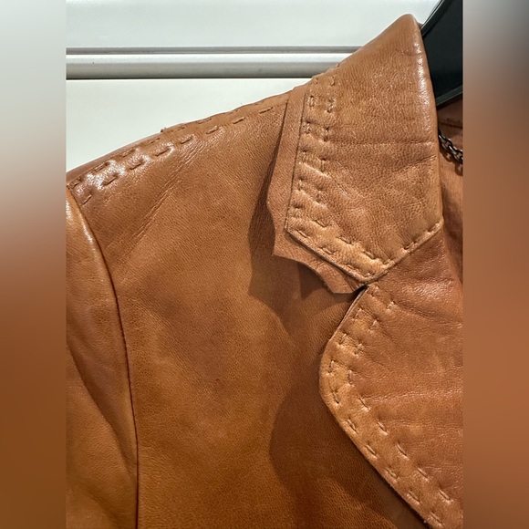 Gorgeous Elie Tahari Brown Leather blazer / Jacket - Women’s Size Small - Picture 3 of 16
